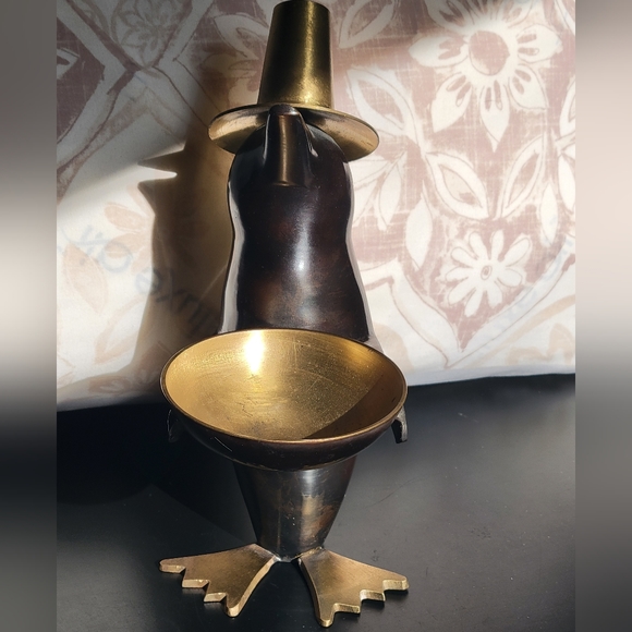 Metal Brass Penguin Butler Made in India - Picture 4 of 13